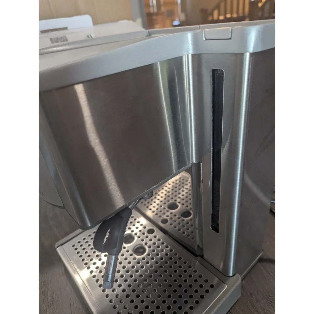 Breville The Café Roma Espresso Machine - Brushed Stainless Steel Read